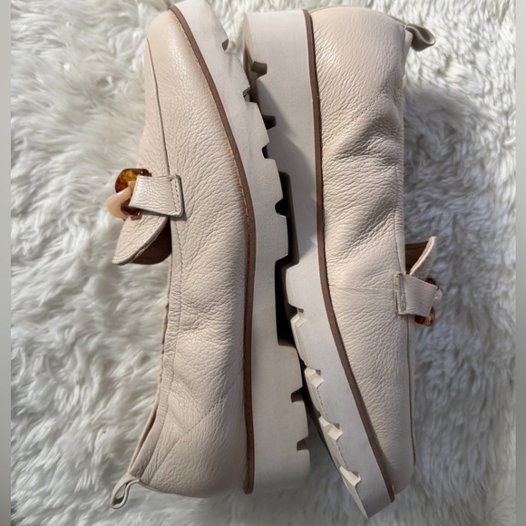 Vionic Women’s Cynthia Loafer - Cream Leather 11W - Picture 7 of 15